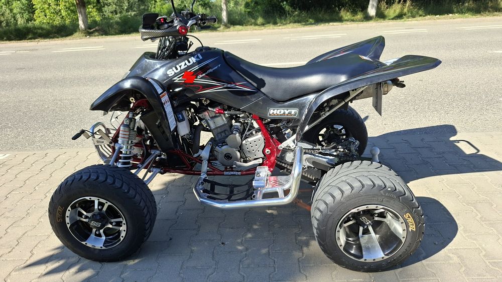 Suzuki  ltz 400.