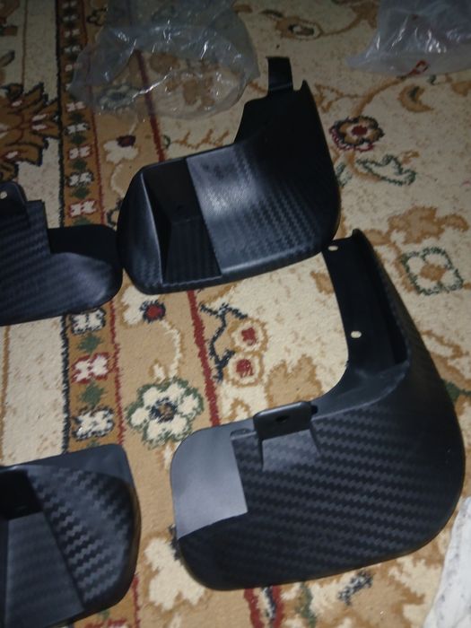 Брызговики для коболт карбон