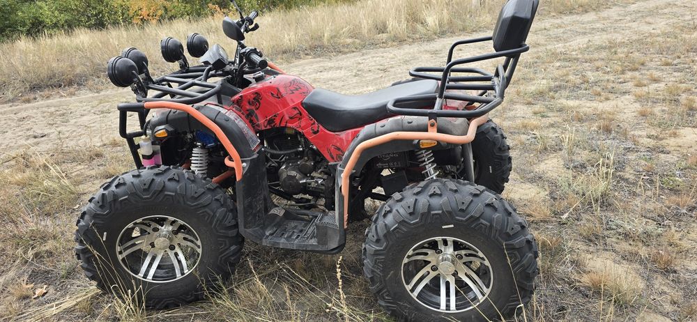 Продам квадроцикл атв 300 4x4