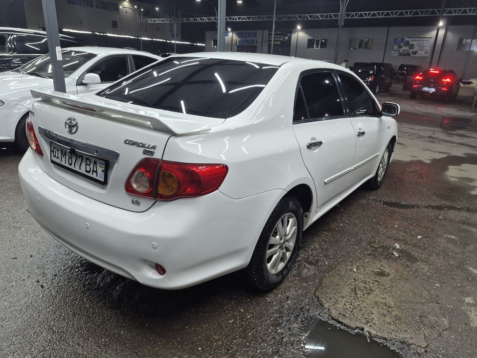 Toyota Corolla 1.8 Avtomat