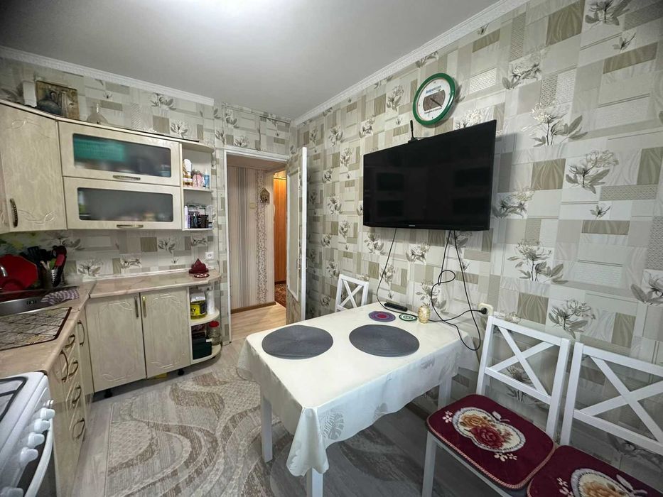 Продам 3-х комнатную квартиру