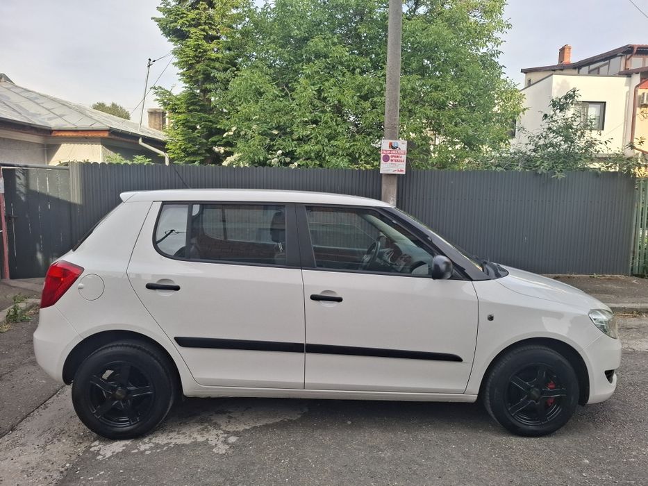 SKODA Fabia 2013 — imagine 10