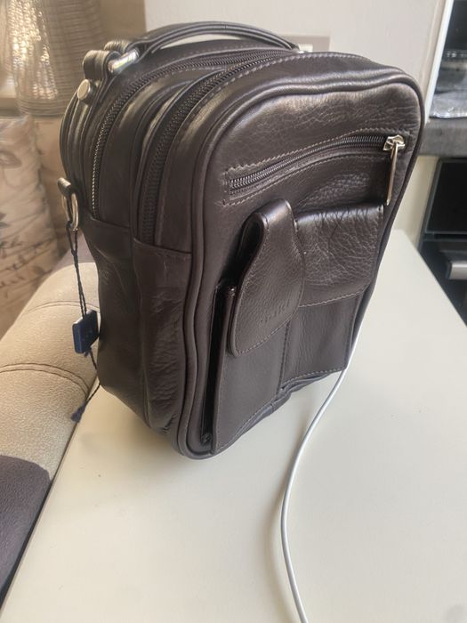 Мъжка кожена чантичка чанта