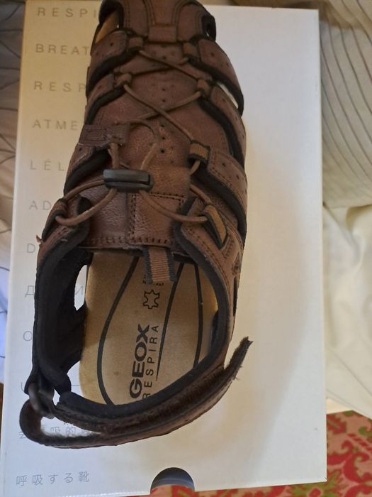 Нови сандали Geox