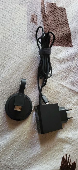 Chromecast Ultra dongle original Google 4K NC2 6A5 fuctional
