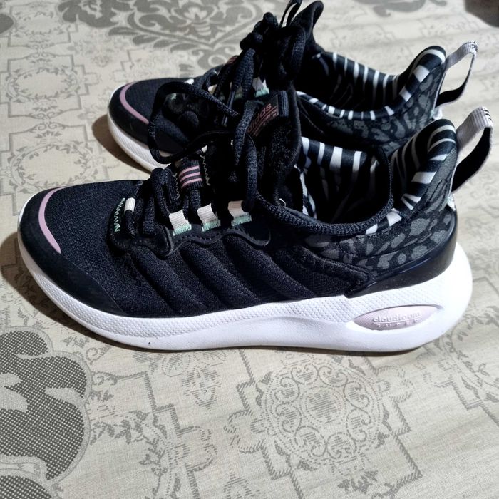 Дамски   маратонки  адидас