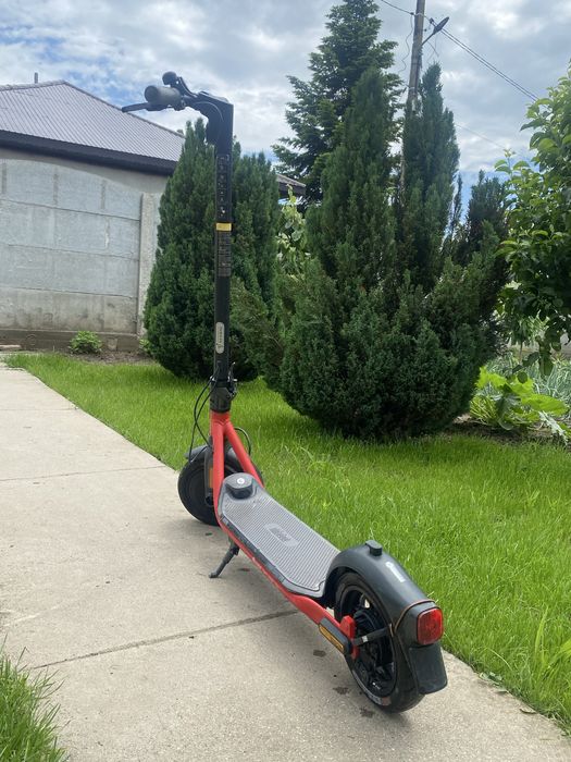 Trotineta ninebot!