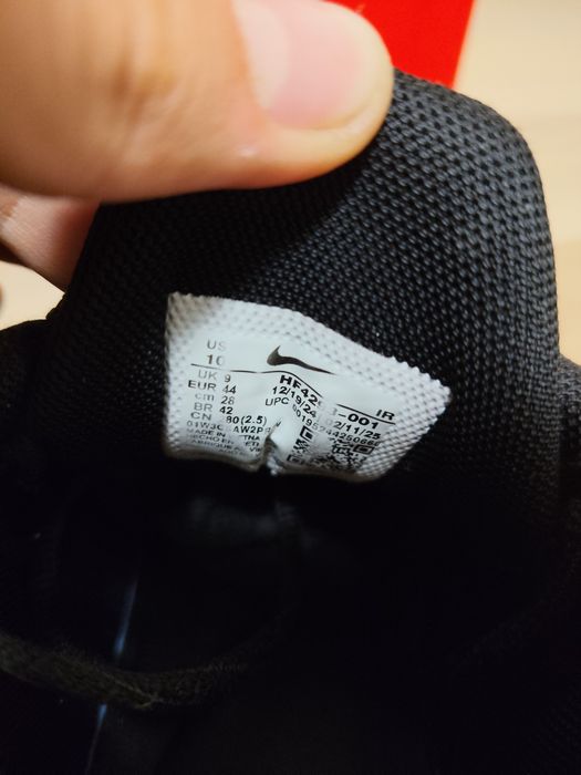 Обувки Nike TN 44