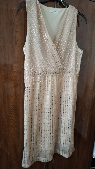 Юбки летние ,  платья  на 48-50 раз