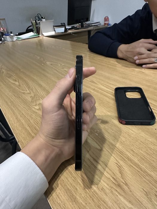 14 про макс 256Гб