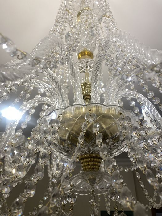 Хрустальая люстра