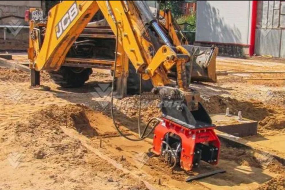 Услуги Экскаватор-погрузчик  JCB 3в1