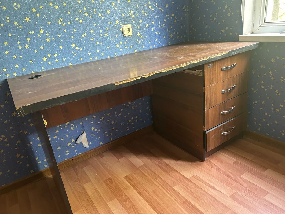 Компютерный стол