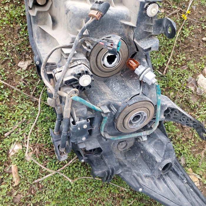 Фара тойота ландкрузер бу