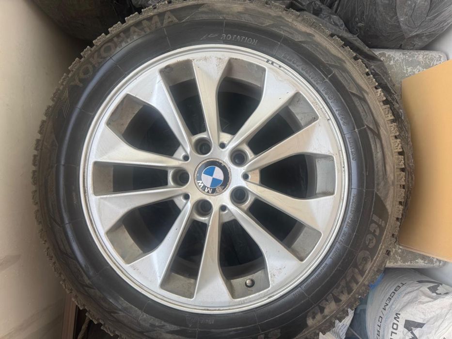 Продам комлект дисков и шина на BMW
