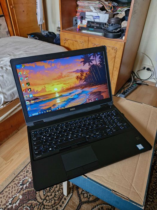 Dell 5580-I5 7440HQ-8 GB DDR4-SSD 128 GB M2-15,6''FULL HD IPS-WIN 11