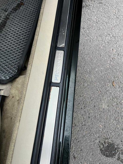 Продаю Toyota Progres