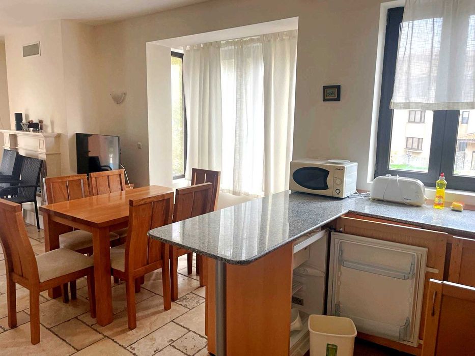 Продава се Тристаен апартамент в с. Топола, Област Добрич - 134 кв.м за 859 €/кв.м - Снимка #4