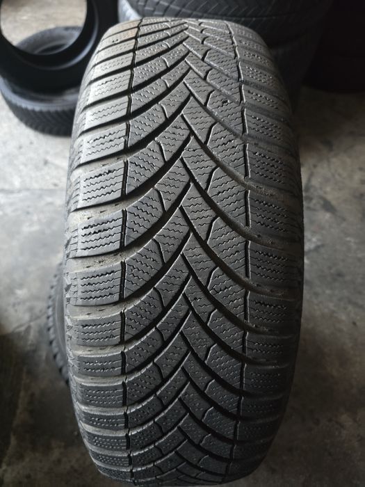 Semperit 215/65 R16 98H MS iarnă