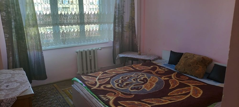 Dau în chirie 2 camere negociabil
