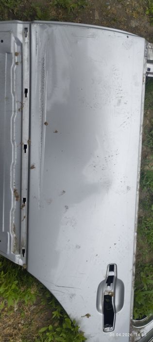 Двери на Мерседес 140