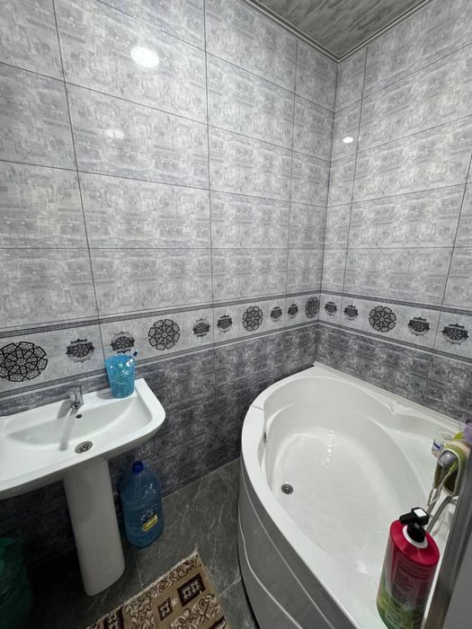 3 xonalik arzon kvartira sotaman