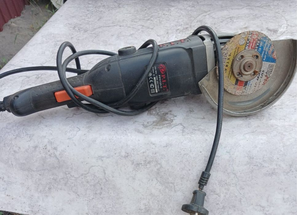 Продам болгарку бренд Pit