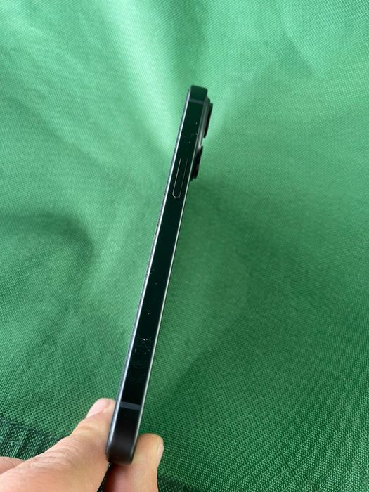 Vand iphone 15 nou