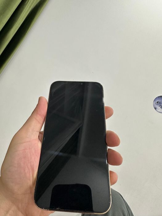 Продам iphone 12 pro max
