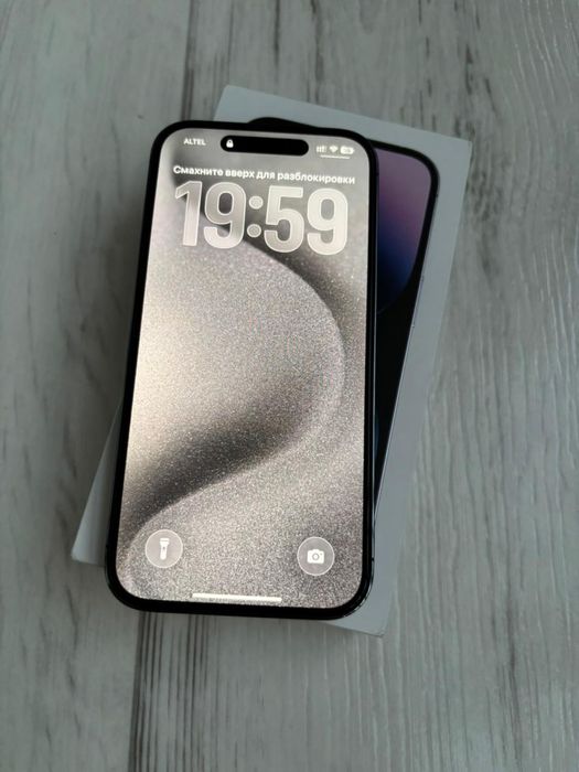 Продам iPhone 14 Pro