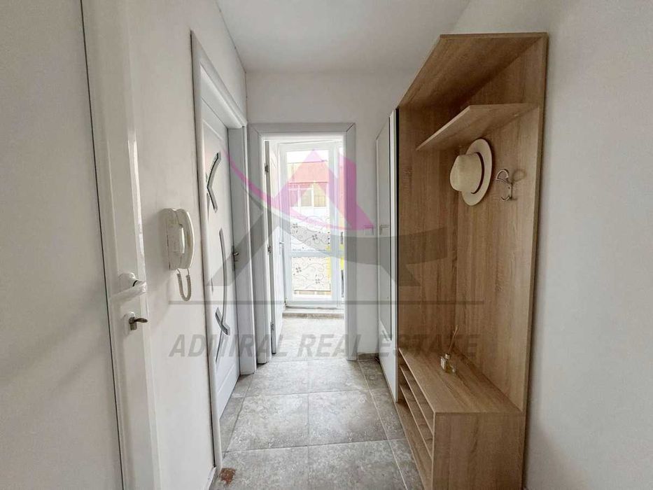 Дава се под наем Двустаен апартамент в Варна, Гранд Мол Варна - 50 кв.м за 532 € - Снимка #2