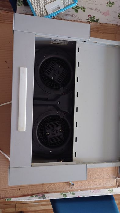 Hota bucătărie incorporabila pyramis