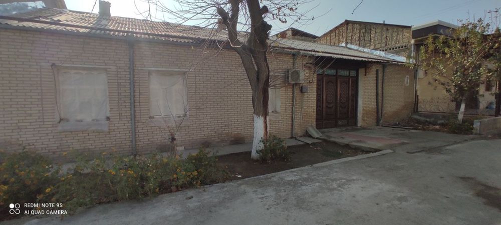 Бухара. Срочно продаётся участок 5 сутук.