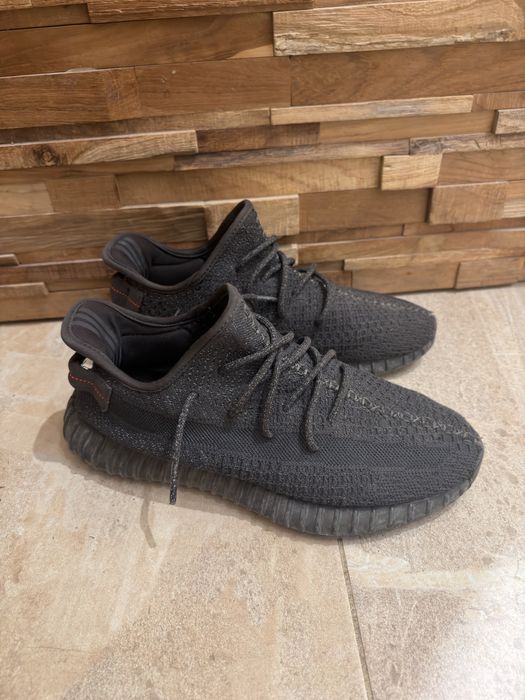 Yeezy 350 обувки