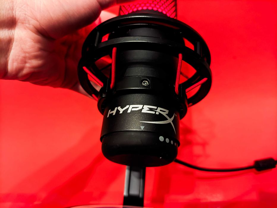 HyperX QuadCast USB Кондензаторен Микрофон за Стрийминг, Гейминг, PC, Подкаст, Студиен