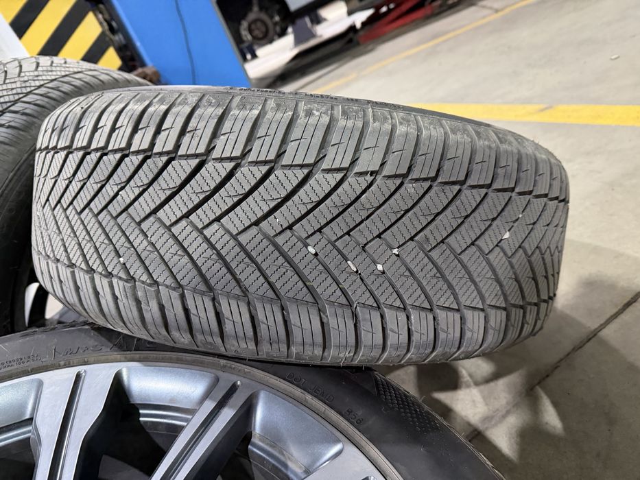 Imperial 155/35 R19