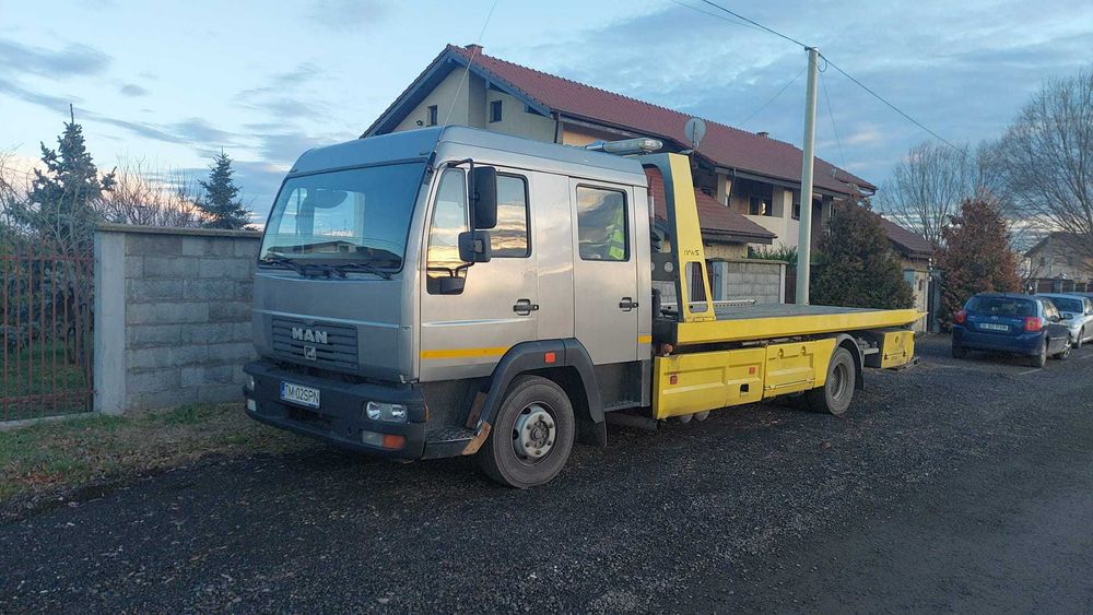 Man platou hidraulic cu semimacara si furca