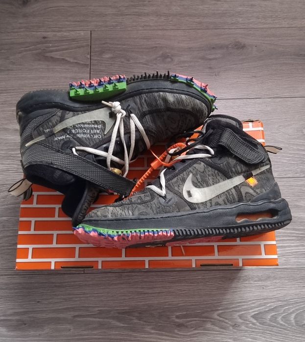 Off-White x Nike Air Force 1 Mid „Black” – 42.5