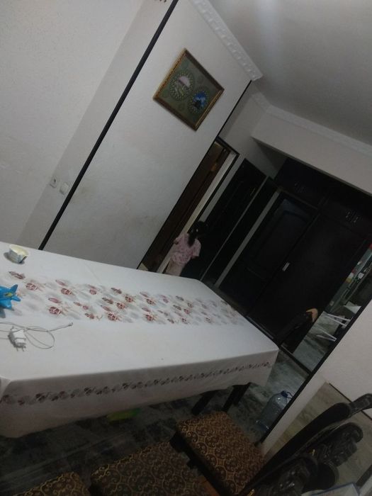 3/9/9. Сергели 7. Квартира 84 м² (2 балкона), дом панельный. Метро
