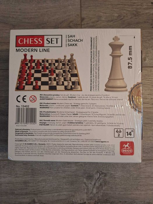 Set de sah nou, in cutie