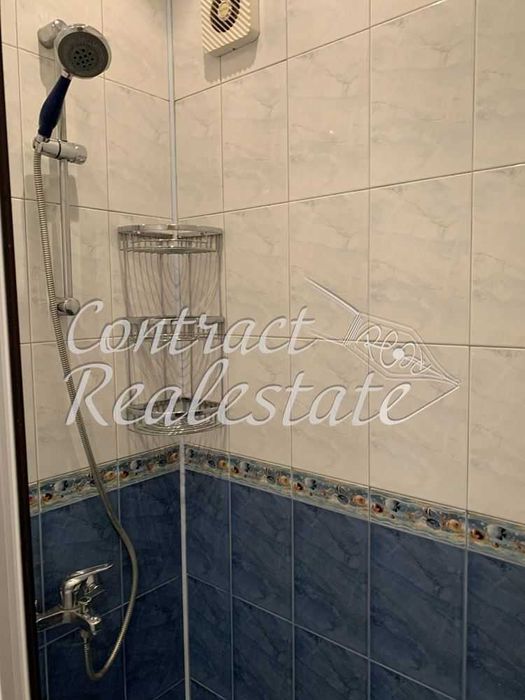 Тристаен Обзаведен Окръжна Болница !