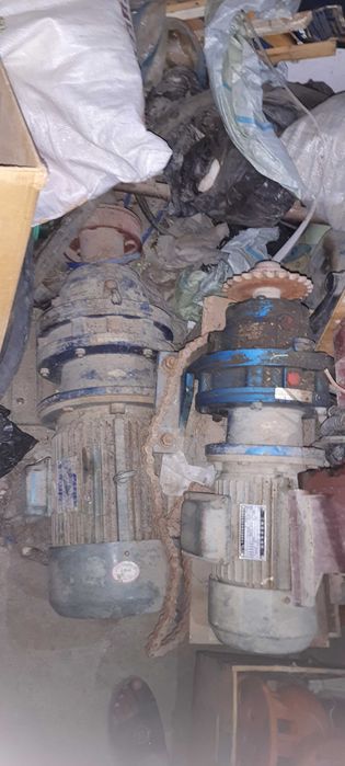 Моторы с редукторами и глубинный насос