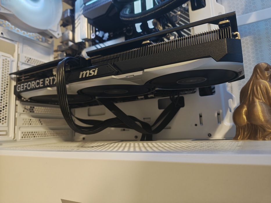 Видеокарта RTX4060Ti 16 гб