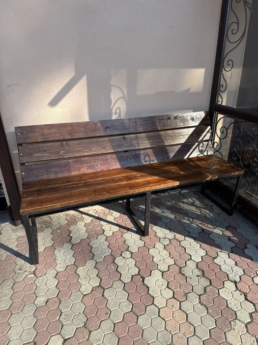 Продам лавочку 2 метра длинна