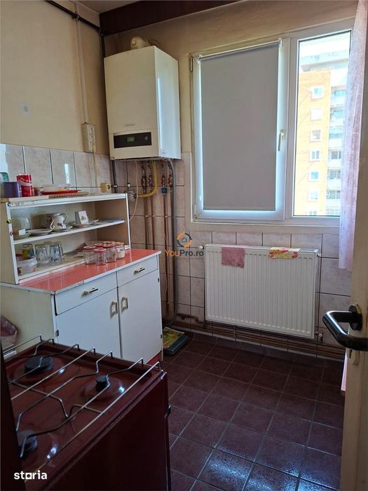 Decomandat 2 Camere Etaj 6 Gheorghe Lazar