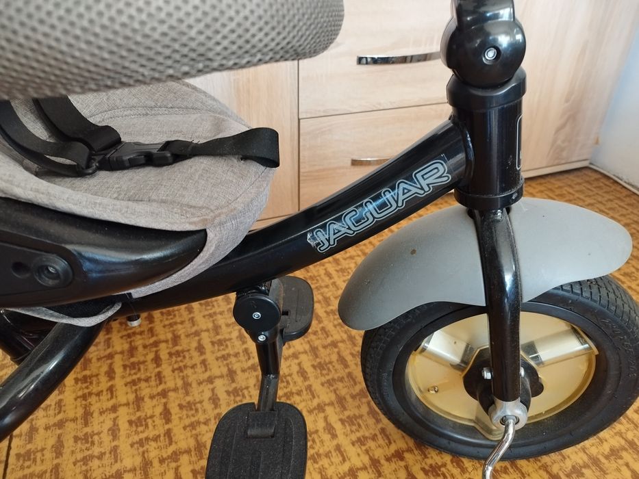 Детска количка JAGUAR