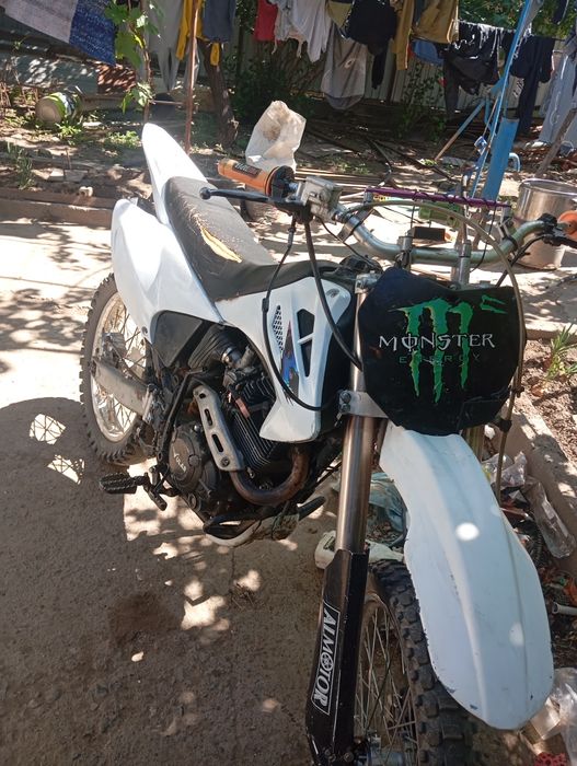 Продам эндуро 300куб