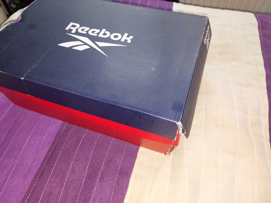 Нови маратонки Reebok 40 номер