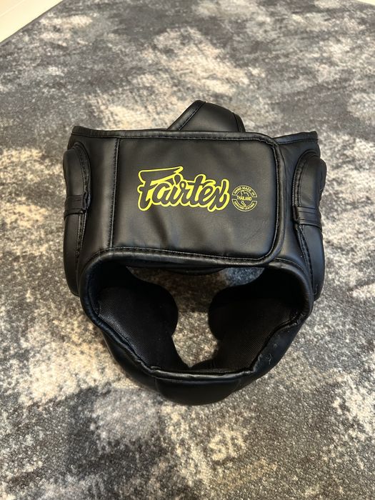 продам шлем Fairtex