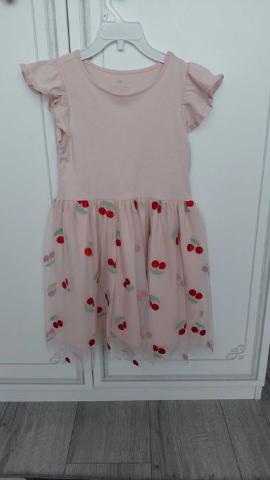 3 рокли H&M за 5 € всяка